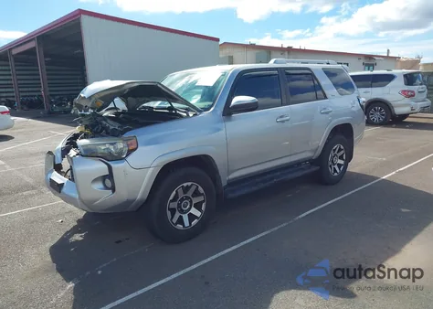 2016 Toyota 4Runner Sr5 z USA, uszkodzony, nr VIN JTEZU5JR7G5117511